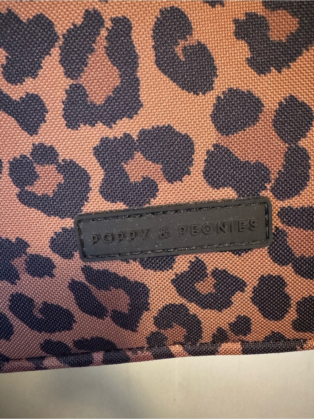 Poppy & Peonies Leopard Print Crossbody cooler Bag - Brown/Black - Picture 2 of 4